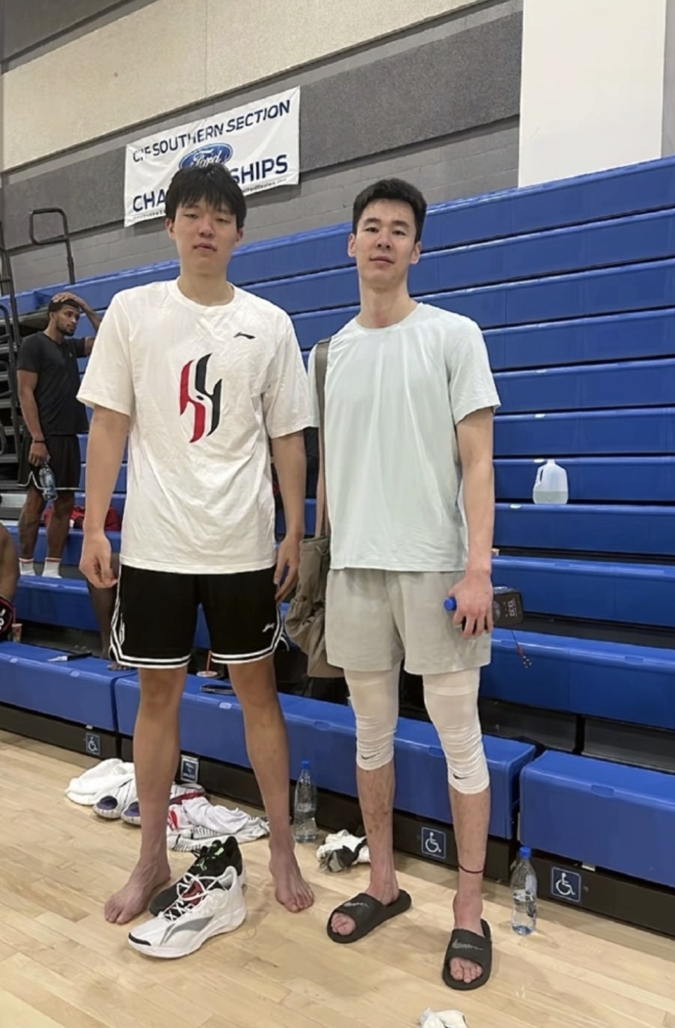 他种种场外, src